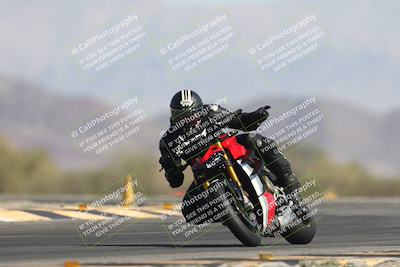 media/Oct-26-2025-Race Pace (Sun) [[c1447ca738]]/Non Verified (1st 20 Minutes of every Hour)/4-Turn 14 (1110am)/